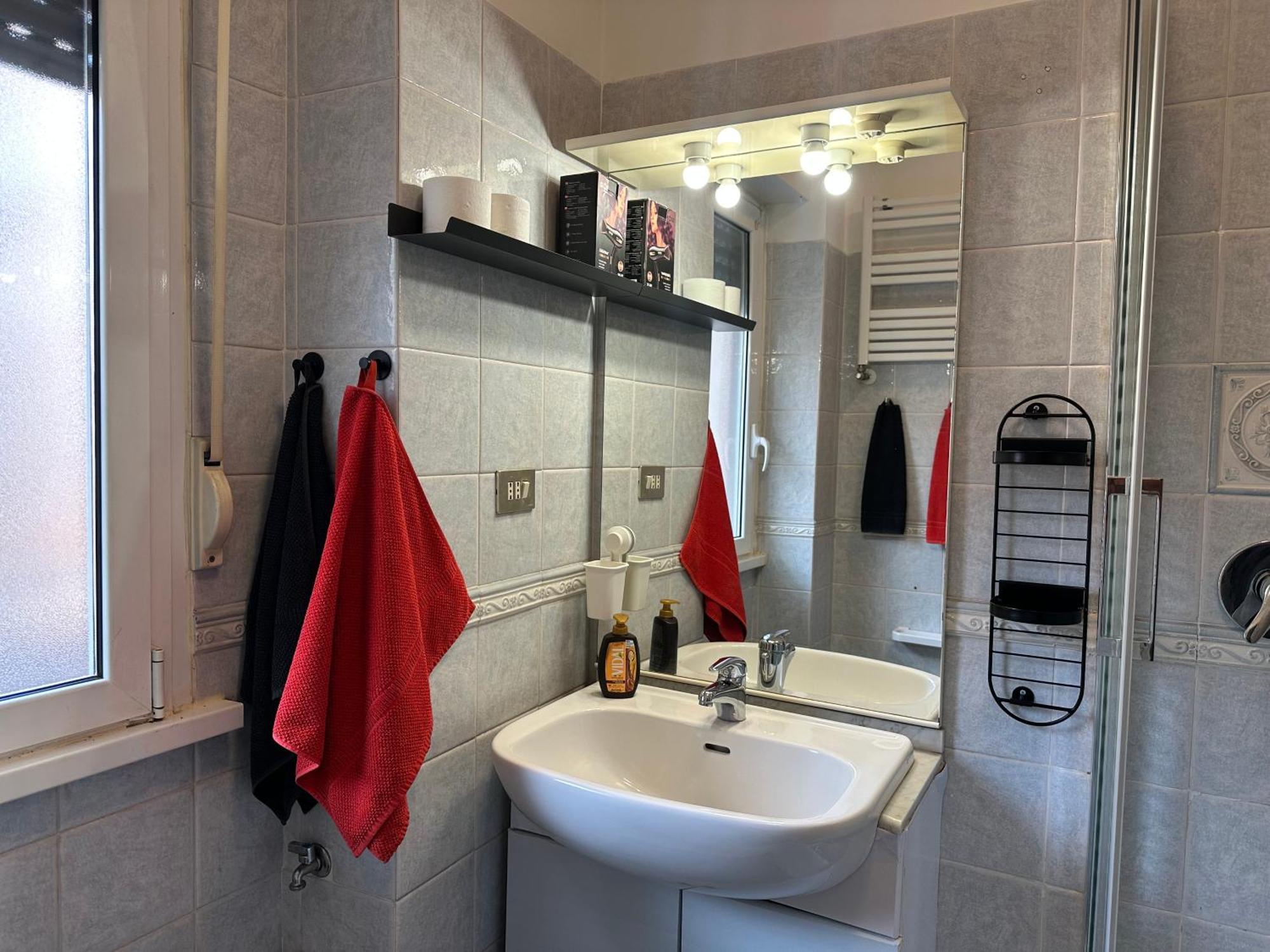 Metro A Apartment *