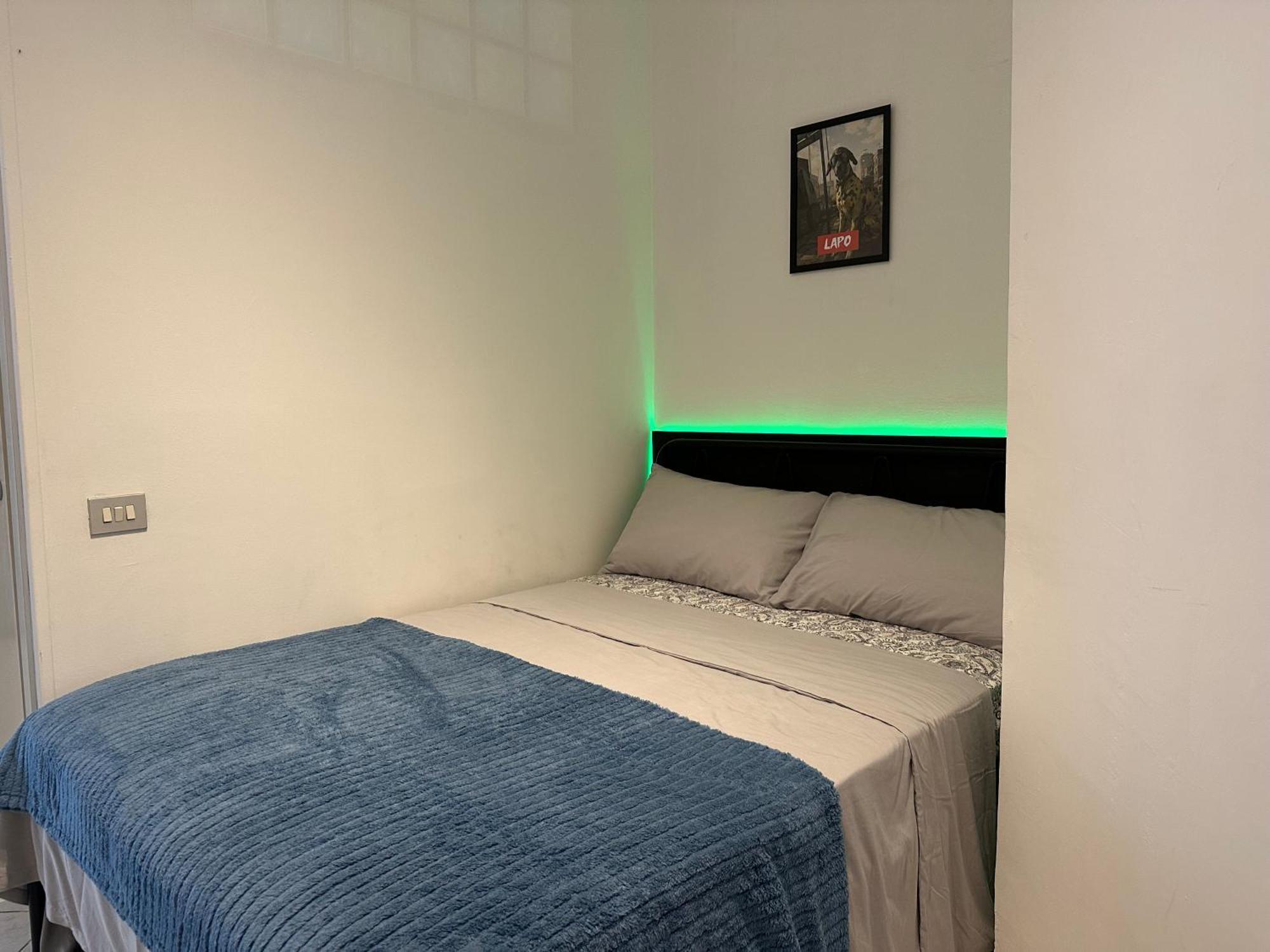 Metro A Apartment Rom